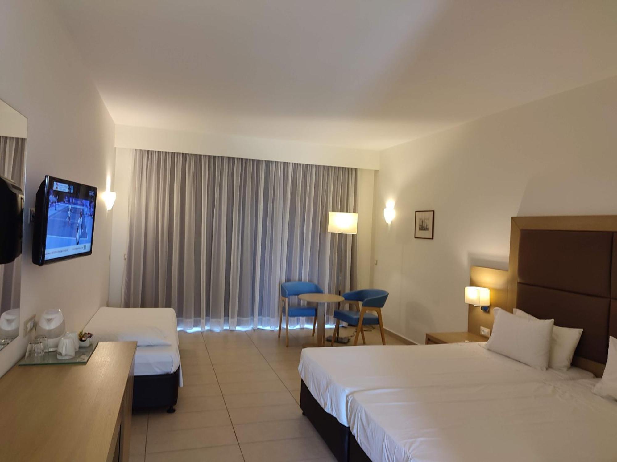 Hotel Sentido Asterias